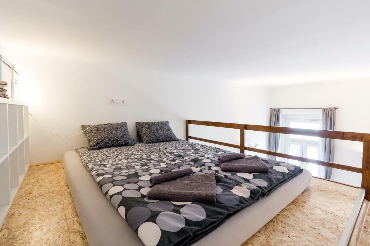 Flexible Selfcheckins 13 & 14 - Le Petit & Le Grand Zagreb - Centre - New - Apartments Repinc Eksteriør bilde