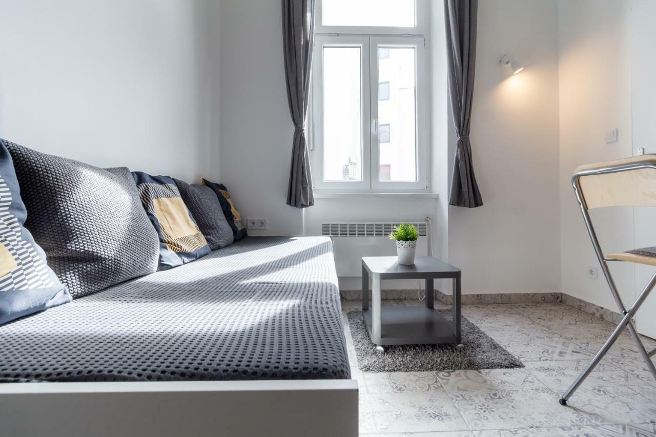 Flexible Selfcheckins 13 & 14 - Le Petit & Le Grand Zagreb - Centre - New - Apartments Repinc Eksteriør bilde